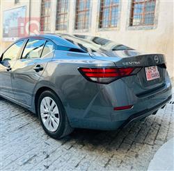 نیسان سێنترا